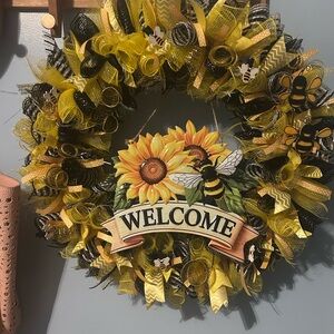 Sunflower Welcome Wreath - Yellow and Black